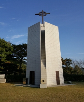 공주 황새바위성지