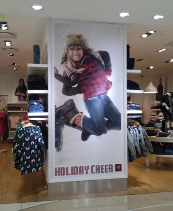 명동신세계 백화점 GAP 매장