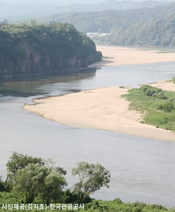 창녕함안보 전시관