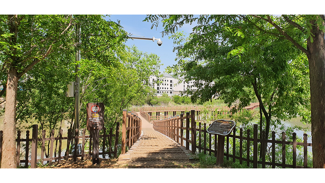 경남 합천군 정양늪생태공원 데크길 무인계수기 02.jpg